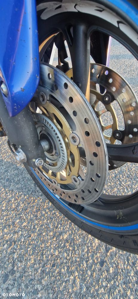 Honda CBR - 13