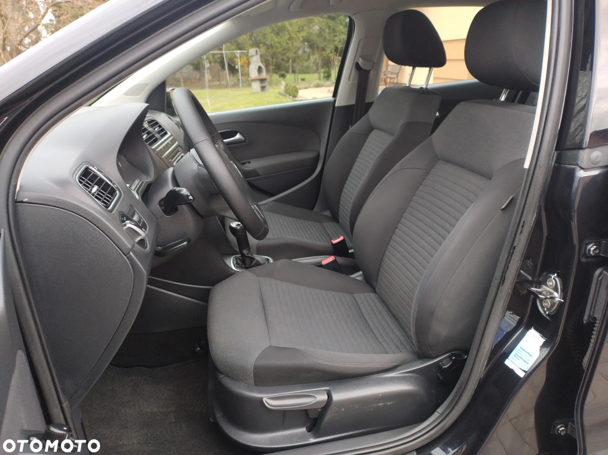 Volkswagen Polo 1.4 16V Comfortline - 25