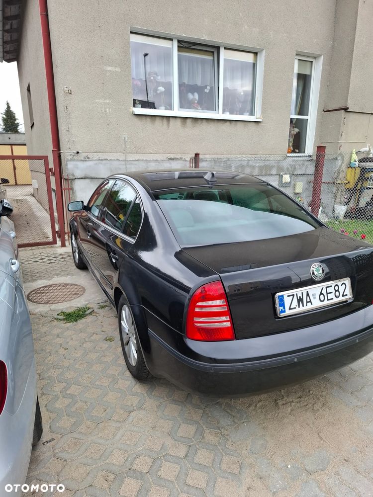 Skoda Superb ver-2-0-exclusive - 9