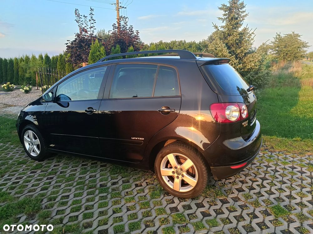 Volkswagen Golf Plus - 24