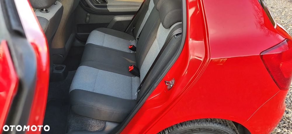 Skoda Fabia 1.2 HTP - 14