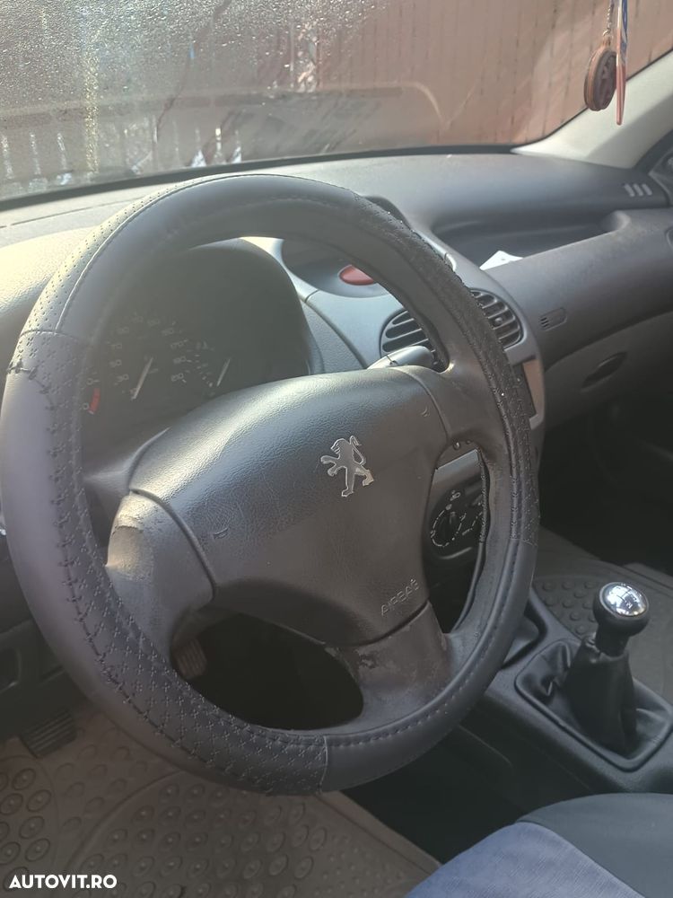 Peugeot 206 - 4