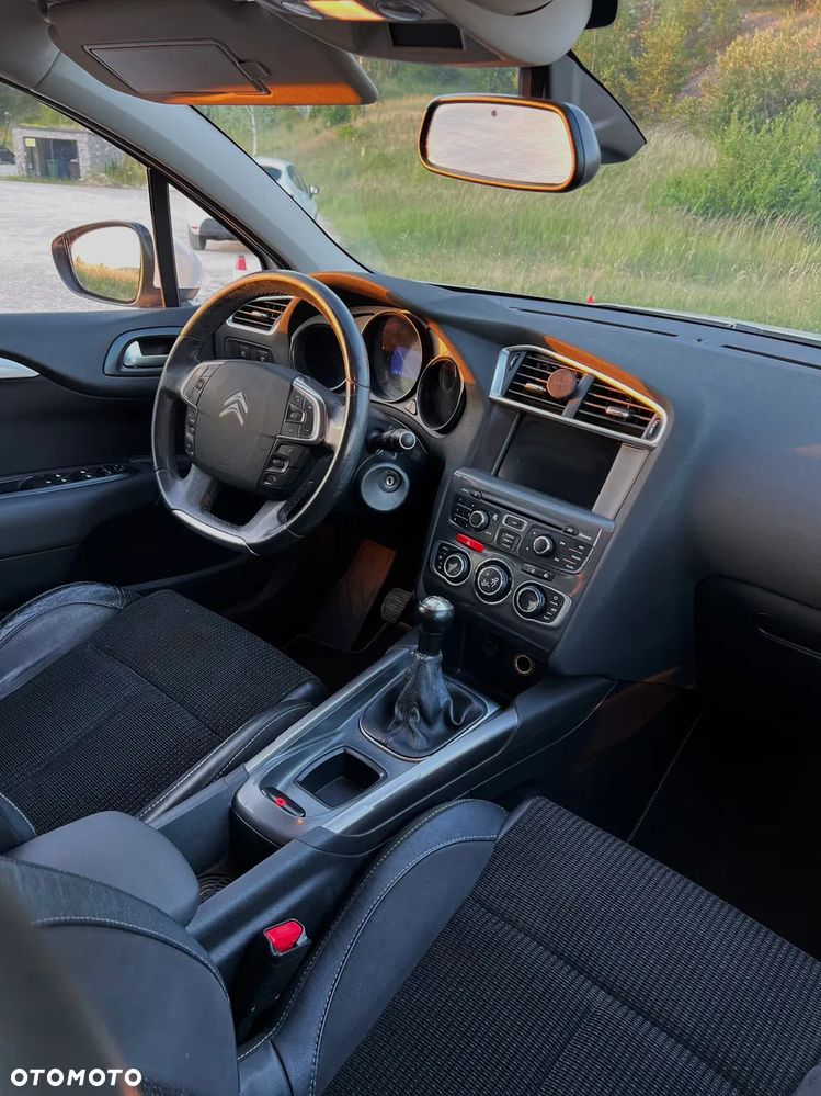 Citroën C4 1.6 VTi Exclusive - 11