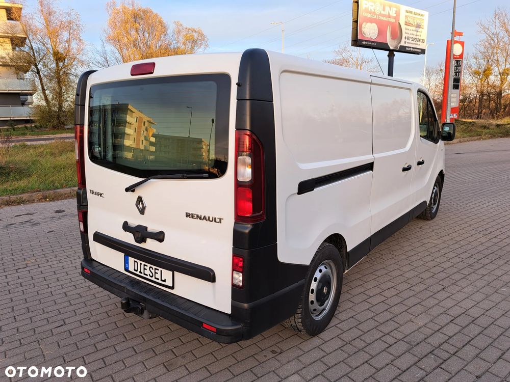 Renault Trafic - 8