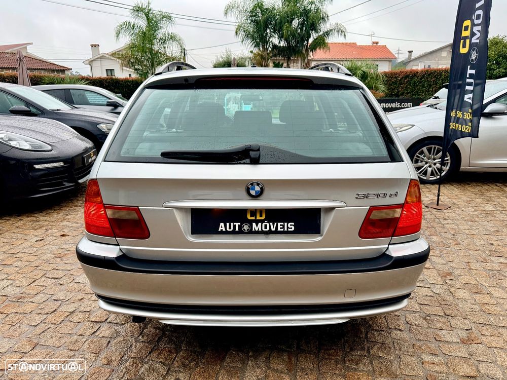 BMW 320 d Touring - 22