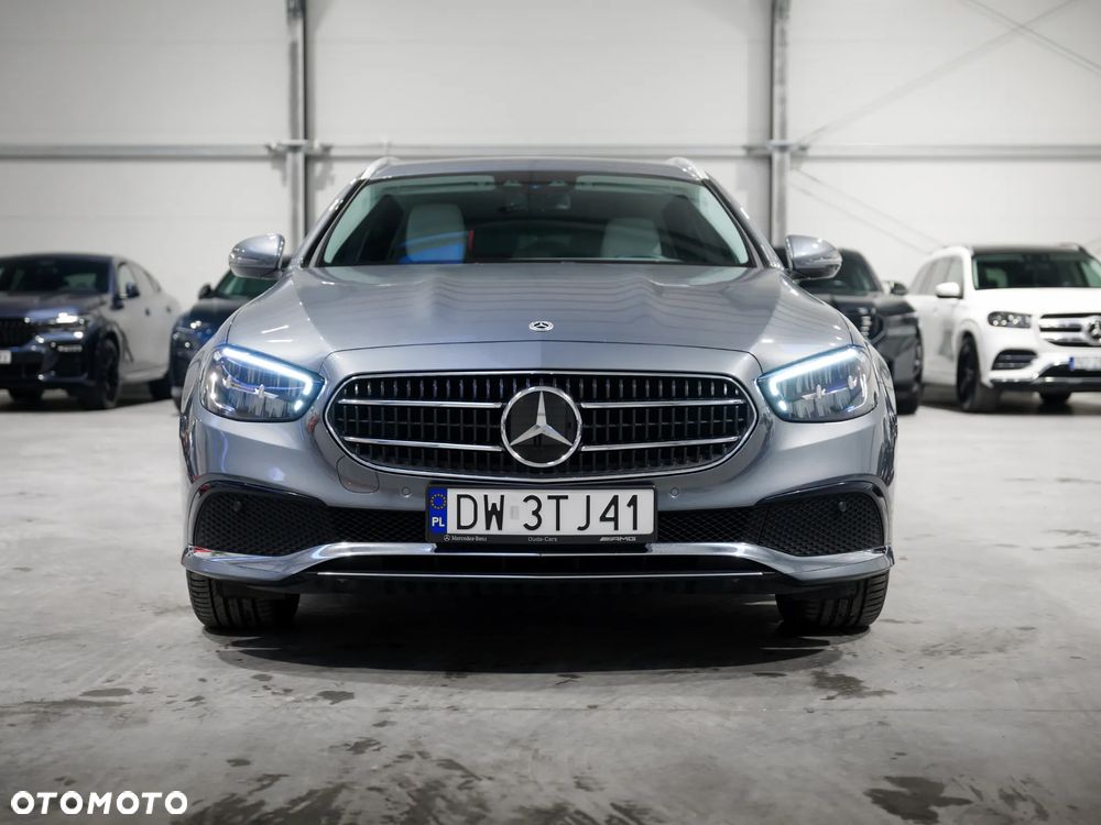 Mercedes-Benz Klasa E 300 de Avantgarde - 14