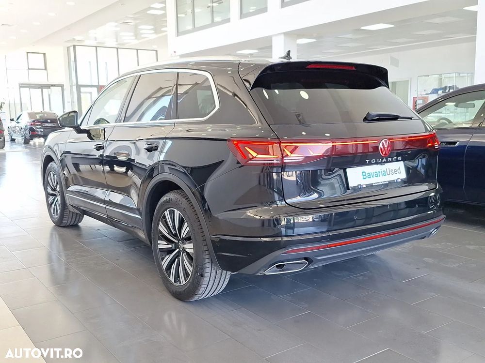 Volkswagen Touareg V6 TDI 4MOTION Elegance - 3