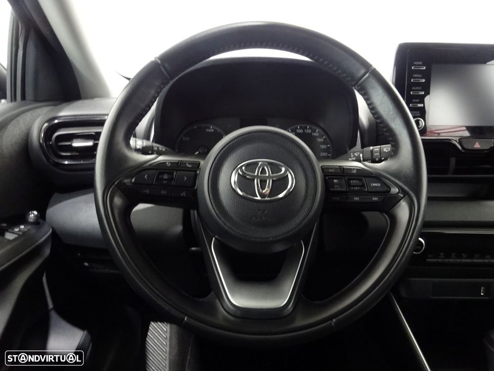 Toyota Yaris 1.5 HDF Comfort Plus - 9