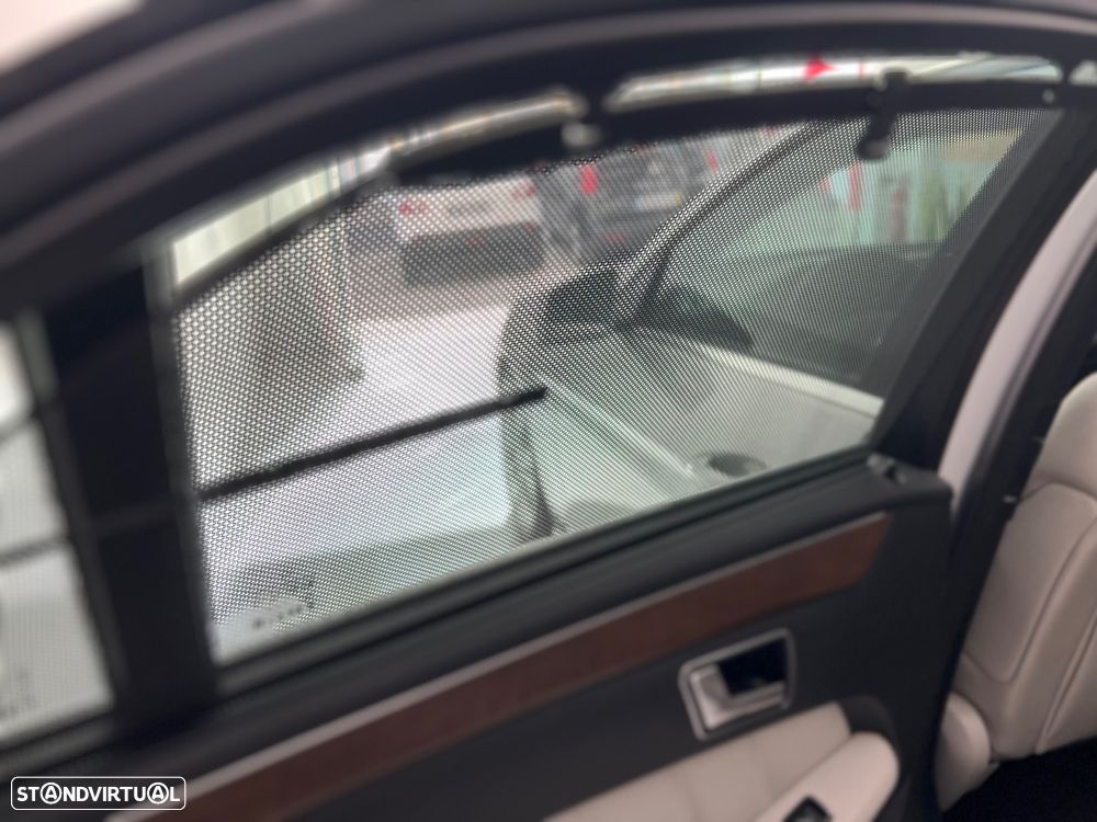 Mercedes-Benz E 200 CGi Avantgarde BlueEfficiency Auto - 27