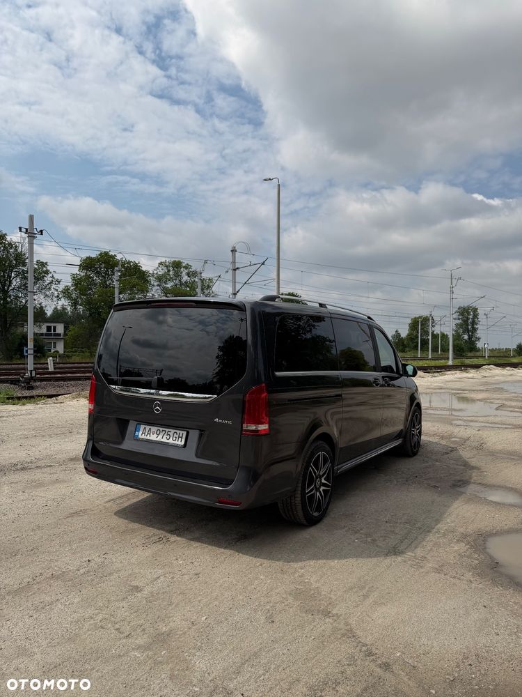 Mercedes-Benz Klasa V 300 d 4-Matic Avantgarde 9G-Tronic (d³ugi) - 11