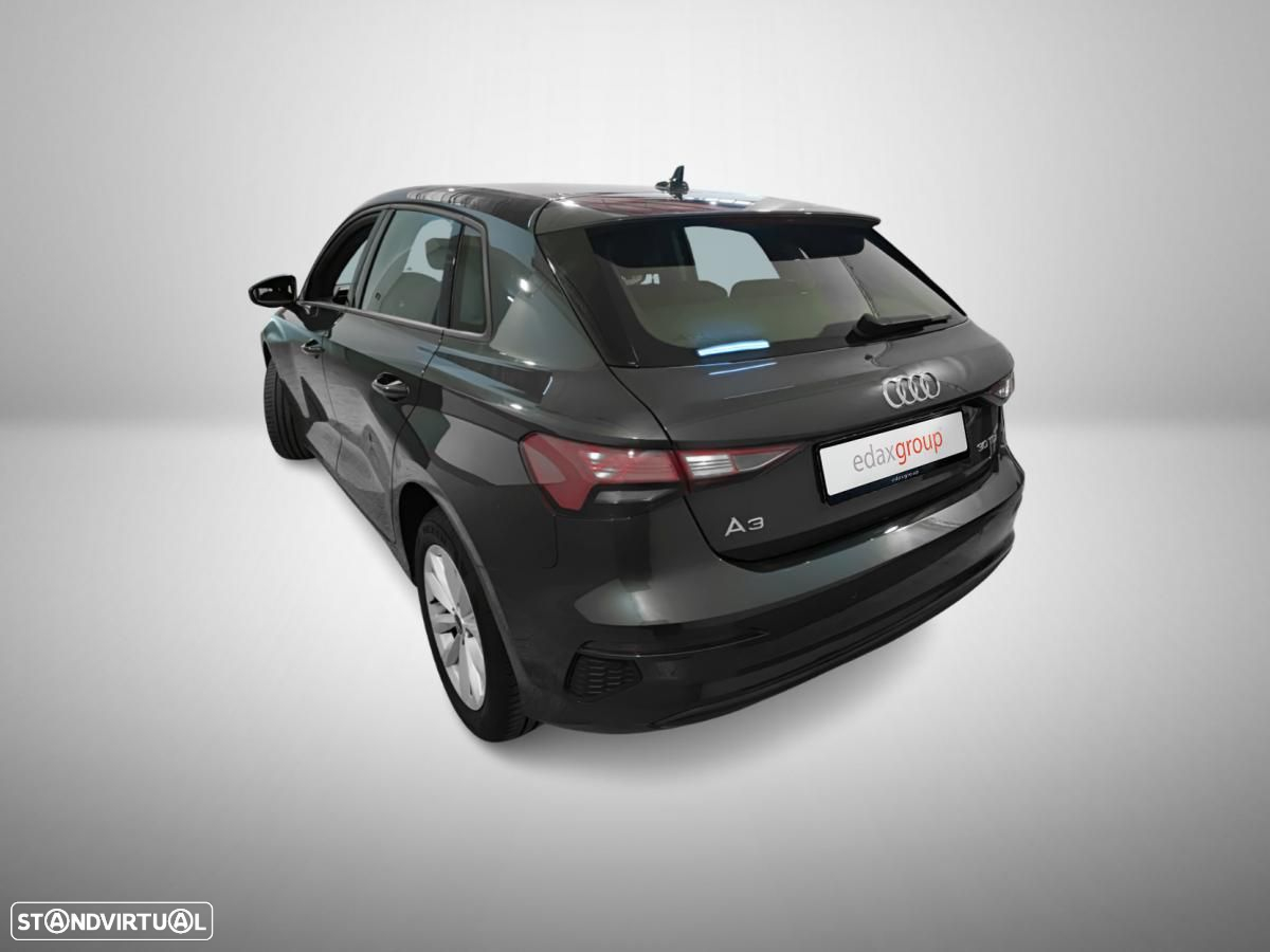 Audi A3 Sportback 30 TDI - 2