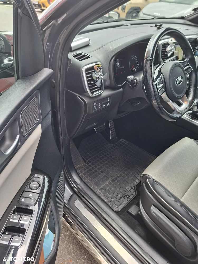 Kia Sportage 2.0 DSL 8AT HP 4x4 GT Line - 23