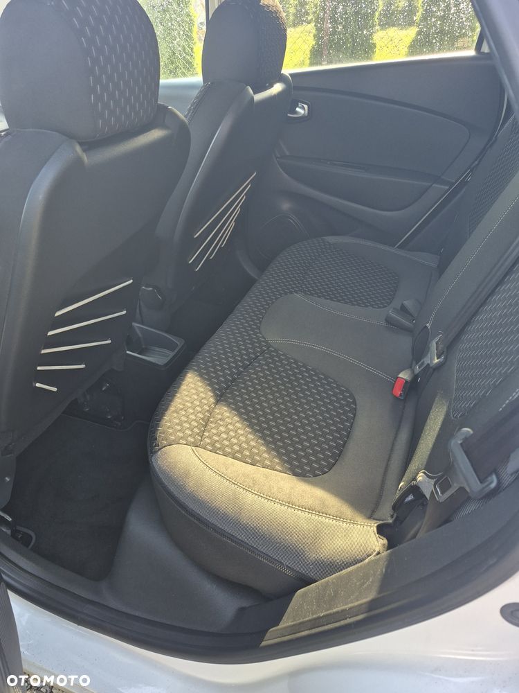 Renault Captur - 6