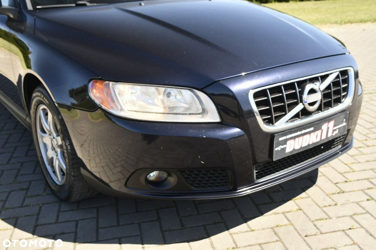 Volvo V70 - 4