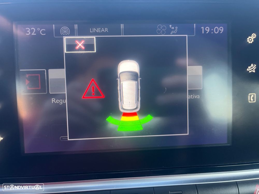 Citroën C4 Cactus 1.2 PureTech Shine - 11