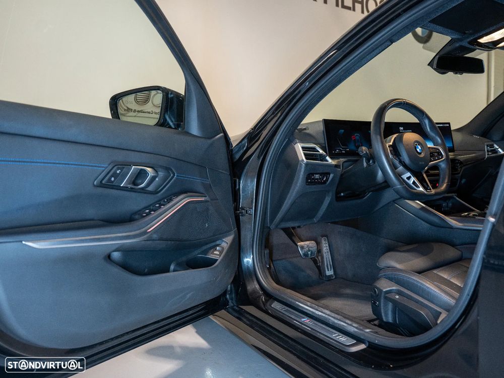 BMW 320 d Pack Desportivo M Auto - 15