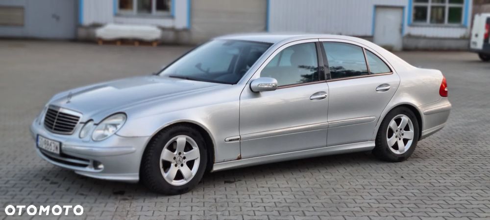 Mercedes-Benz Klasa E - 30