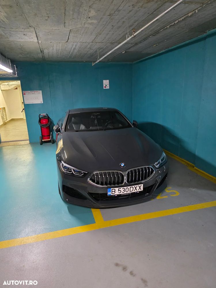 BMW M8 M850i xDrive - 33