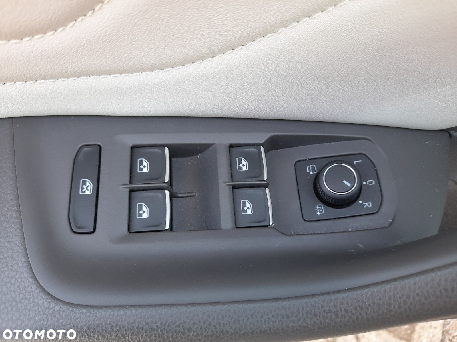 Volkswagen Arteon 2.0 TSI Elegance DSG - 12