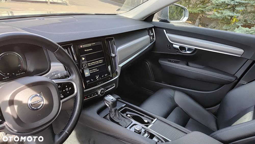 Volvo S90 D4 Momentum - 14