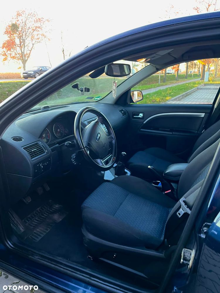 Ford Mondeo 2.0 Trend / Trend+ - 19