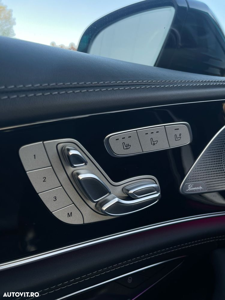 Mercedes-Benz AMG GT-S 63 4MATIC+ - 12