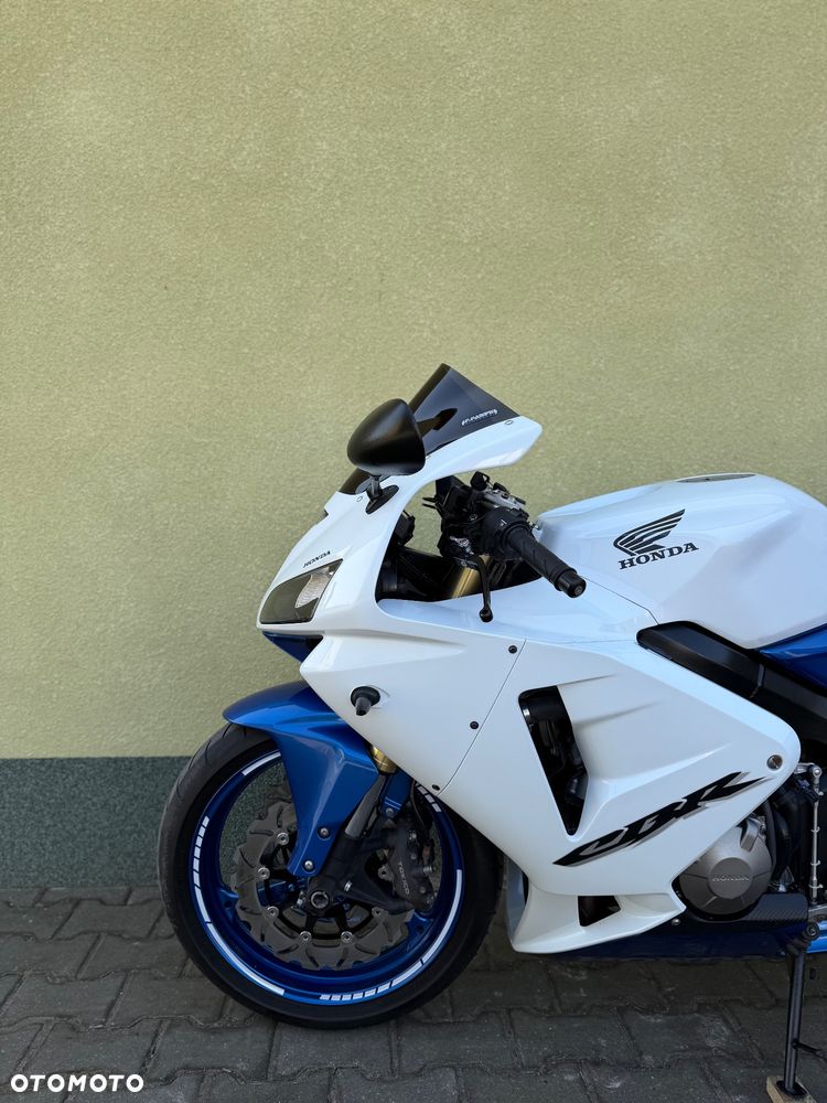 Honda CBR - 25