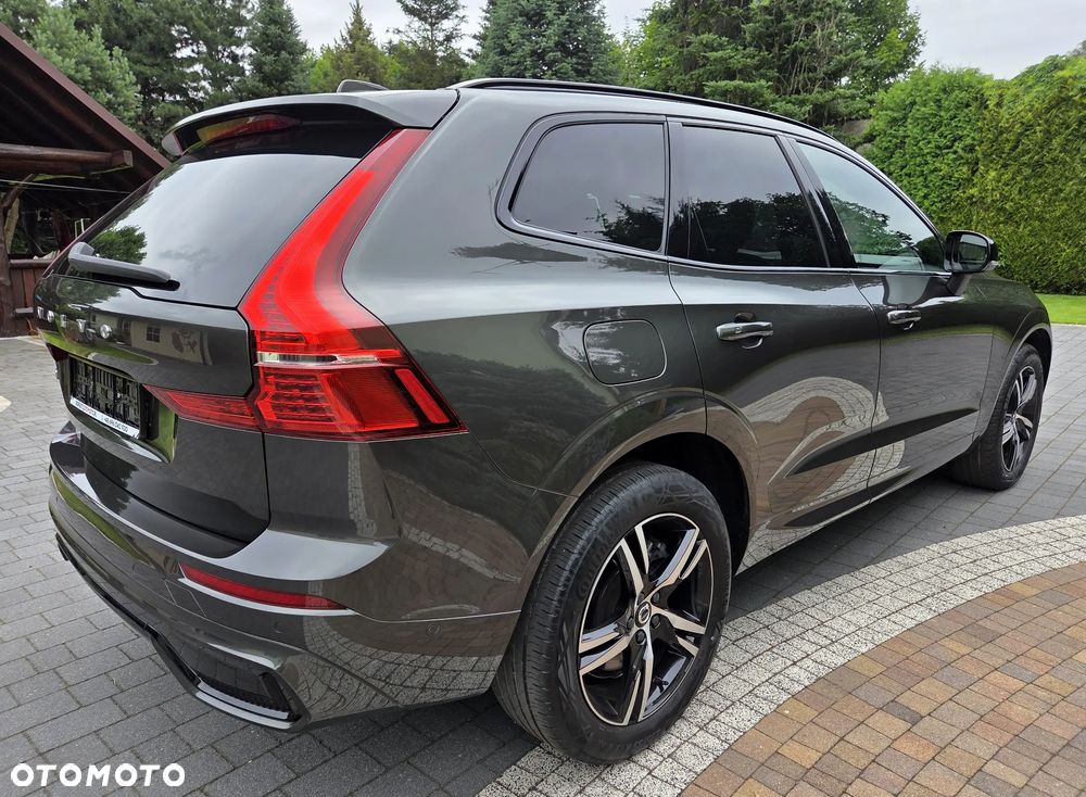 Volvo XC 60 B4 D Ultimate Dark - 10