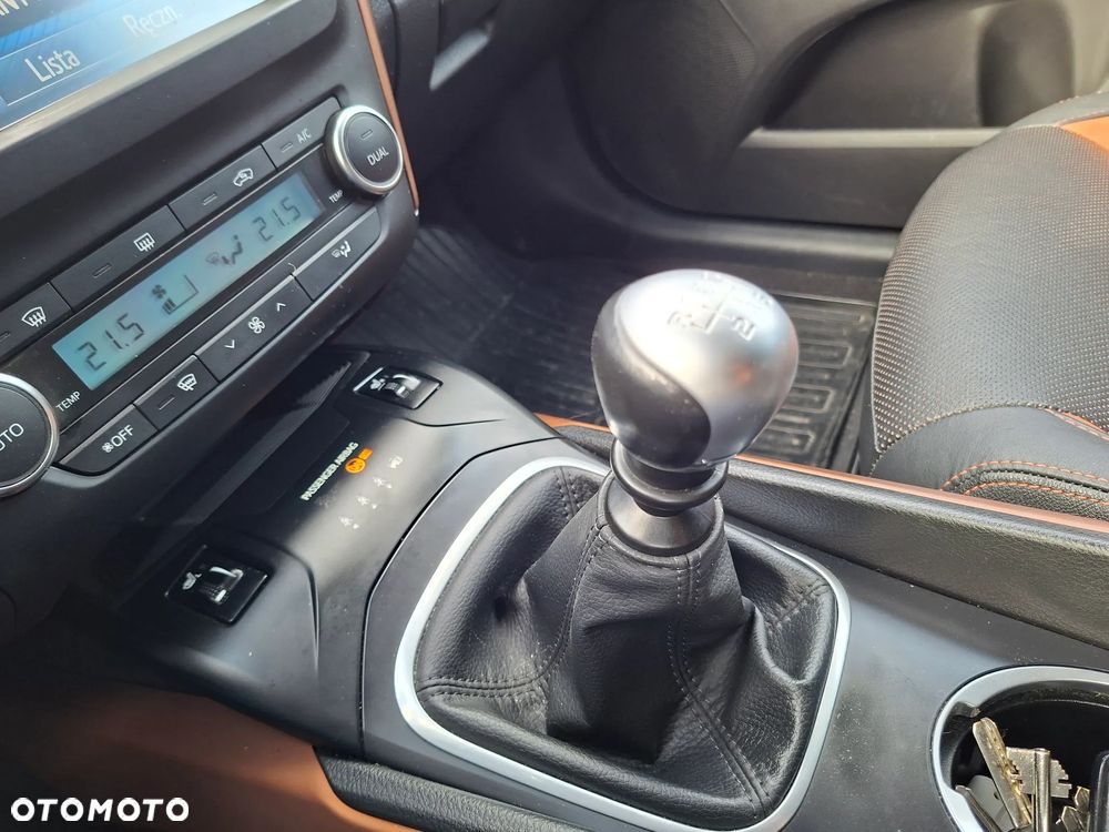 Toyota Avensis 2.0 D-4D Prestige - 16