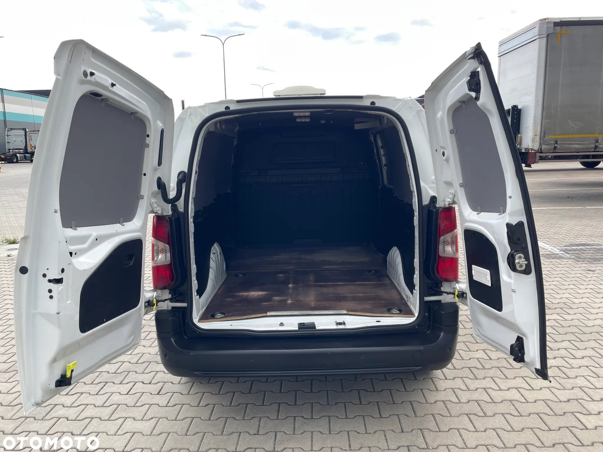 Peugeot Partner 1.5 BlueHDI L2 Pro (bryg.) - 9