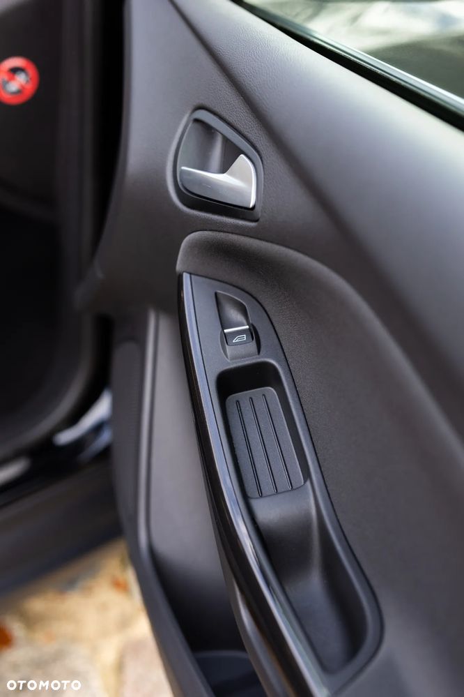 Ford Focus 1.5 EcoBoost Start-Stopp-System COOL&CONNECT - 33