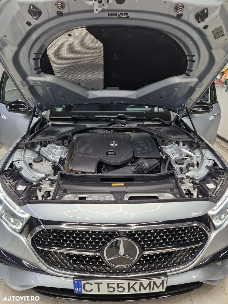 Mercedes-Benz E 200 4MATIC 9G-TRONIC Edition AMG Line - 9