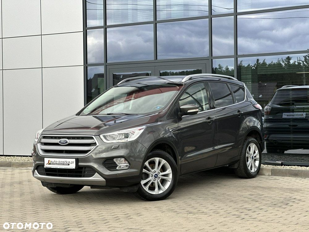 Ford Kuga 1.5 EcoBoost 2x4 Titanium - 2