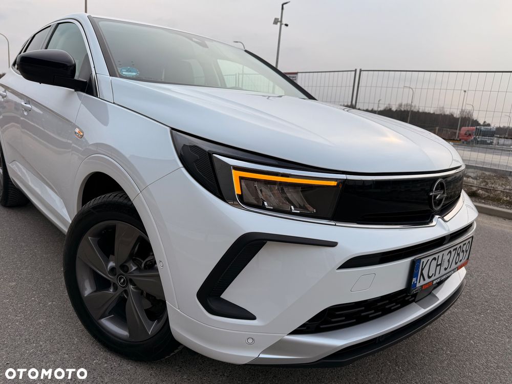 Opel Grandland 1.2 T Edition S&S - 11