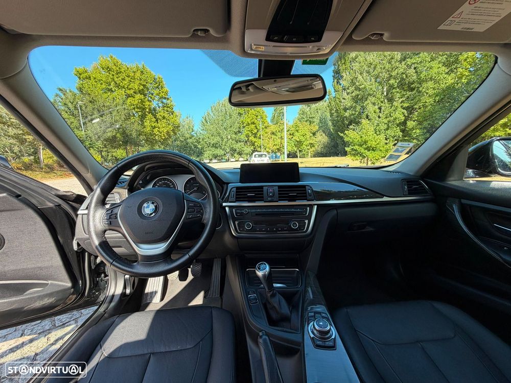 BMW 320 d Line Luxury - 11
