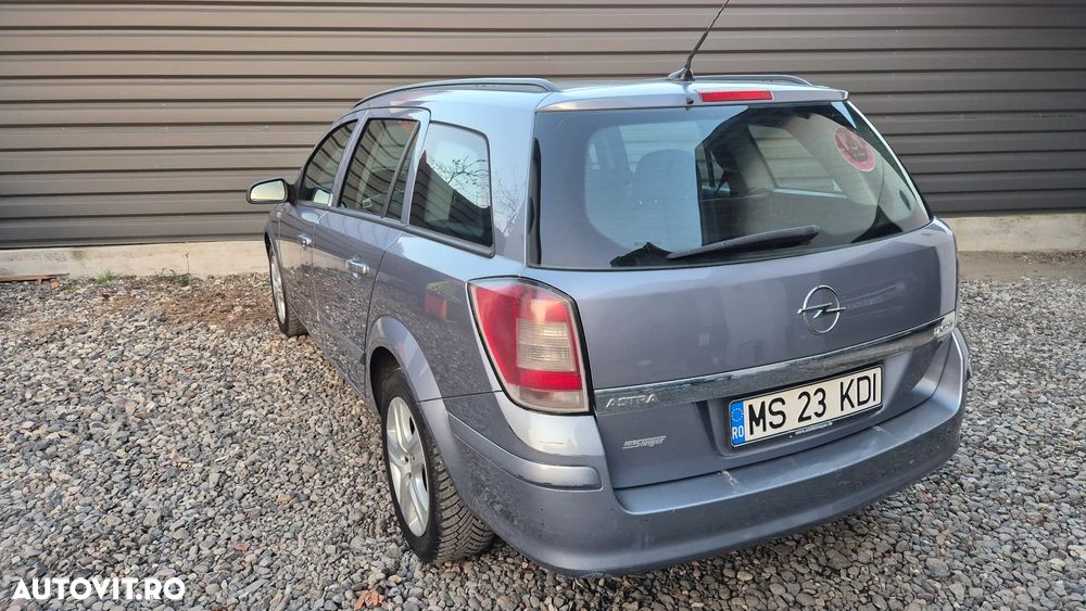 Opel Astra 1.7 CDTI DPF Edition - 3