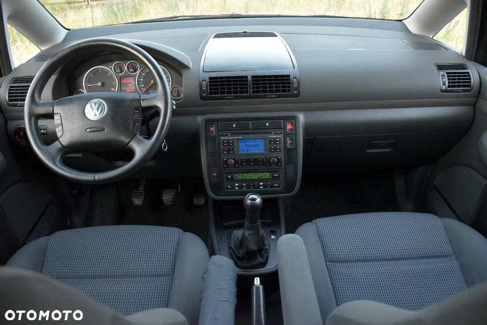 Volkswagen Sharan 1.9 TDI Comfortline - 21