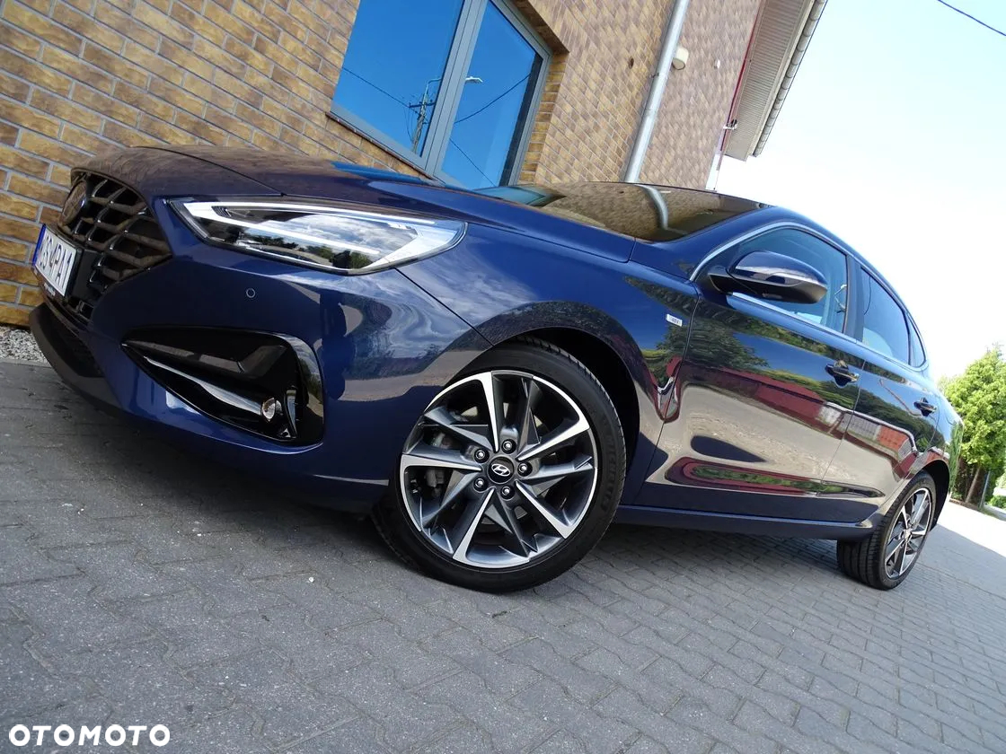 Hyundai i30 1.5 T-GDI 48V-Hybrid EDITION 30 - 13