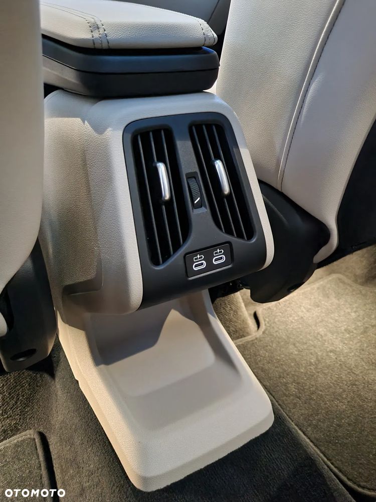 BMW X1 - 18