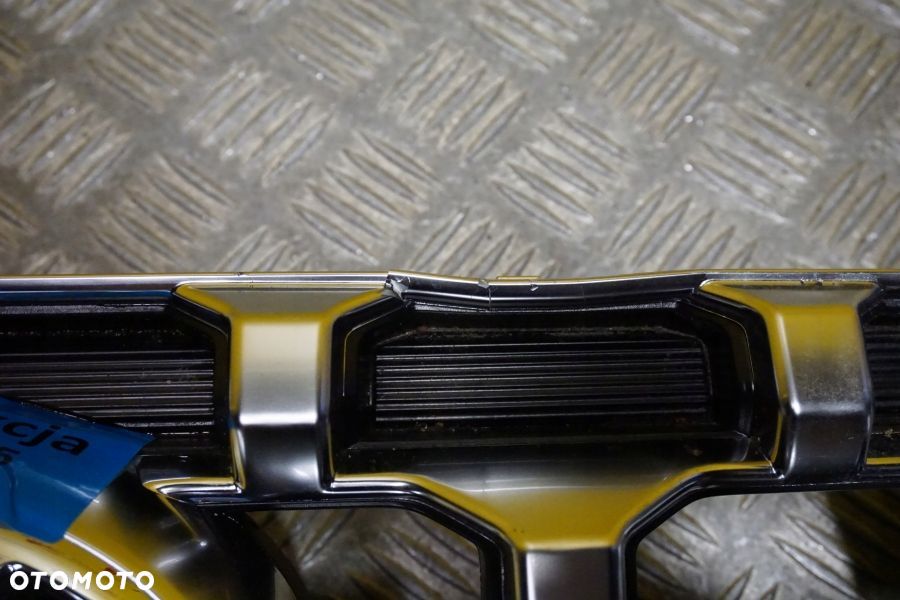 HYUNDAI SANTA FE 2021 2022 2023 - Atrapa Przód Grill Chrom USA - 7