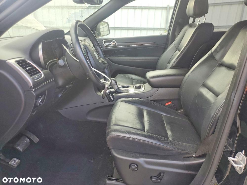 Jeep Grand Cherokee - 9