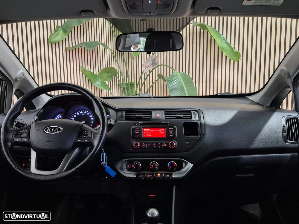 Kia Rio 1.2 CVVT LX - 7