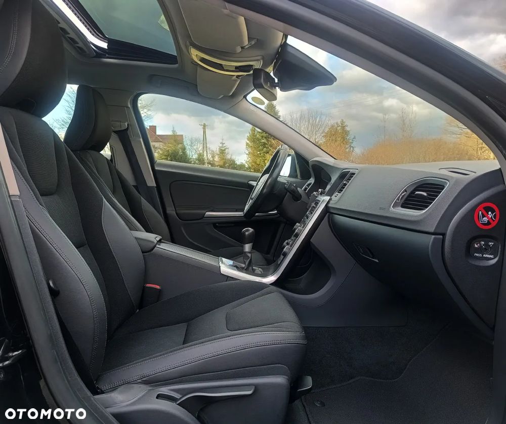 Volvo V60 - 3