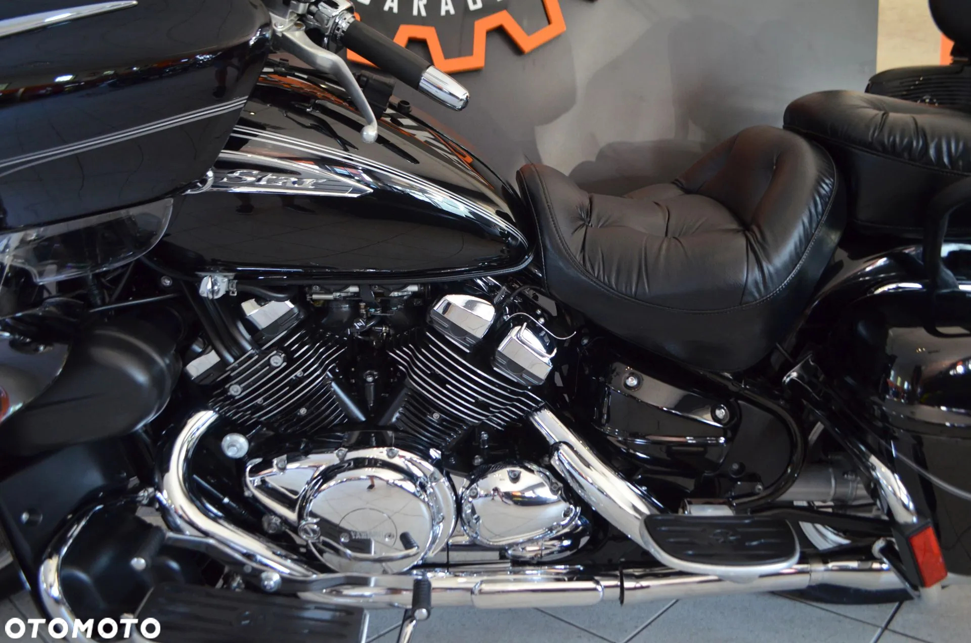 Yamaha Venture - 24