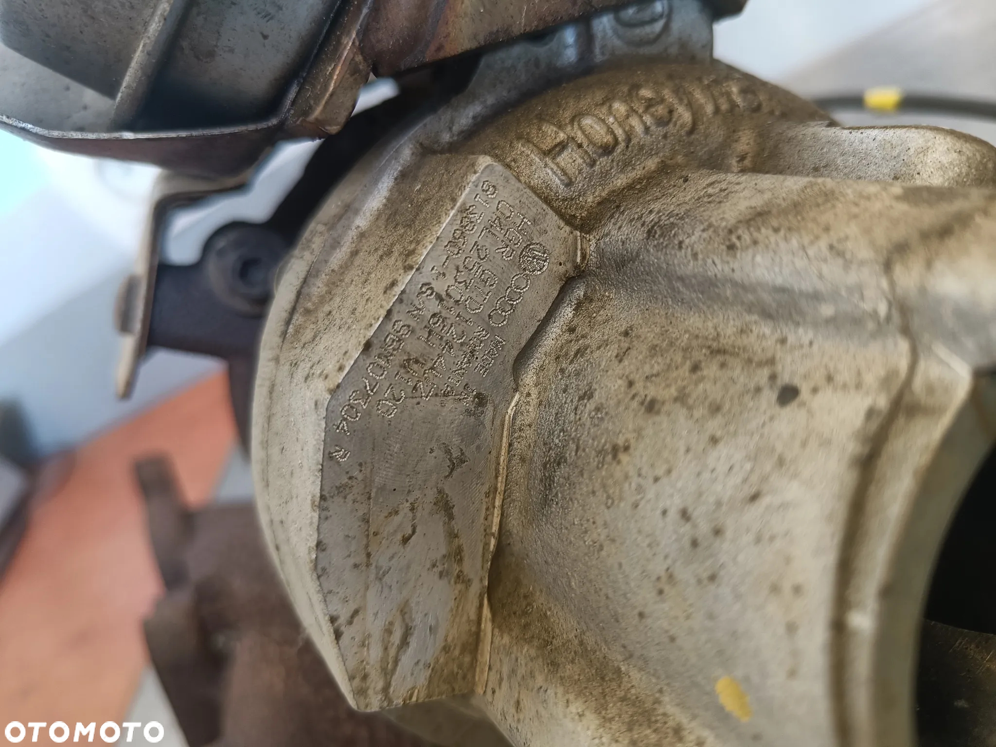 Turbosprężarka 1.6 TDI VW Golf Passat Touran Skoda Octavia Superb Seat Leon Audi A3 Turbina 04L253016H - 9