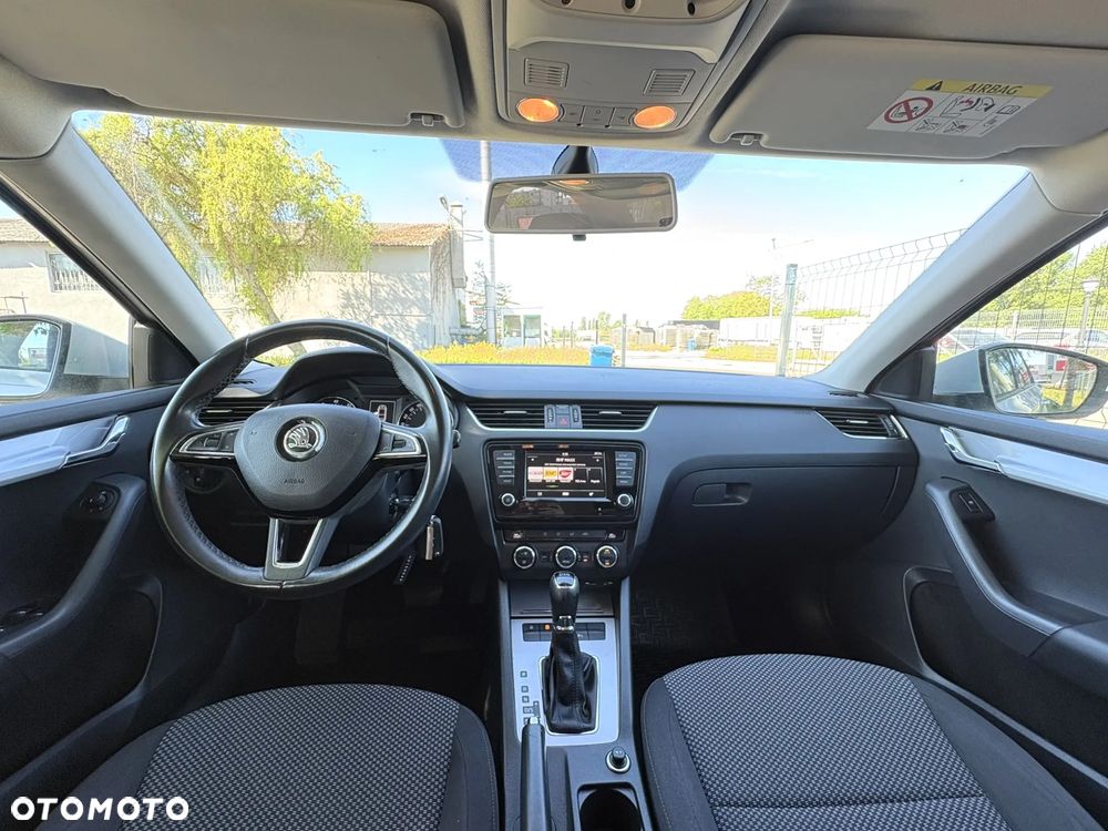 Skoda Octavia 1.4 TSI Ambition DSG - 22