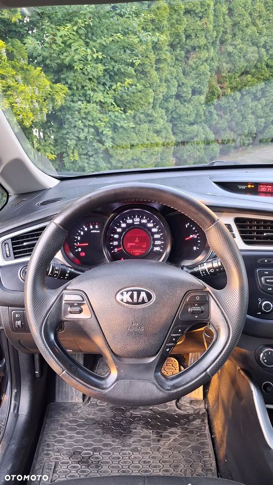 Kia Ceed 1.4 CRDi L - 4
