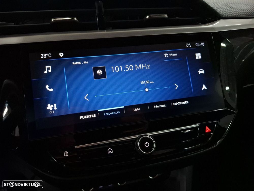 Opel Corsa 1.2 T GS - 21