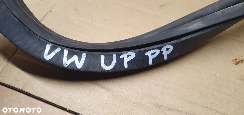 Uszczelka drzwi prawy przód przednia prawa VW Up 3D - 6