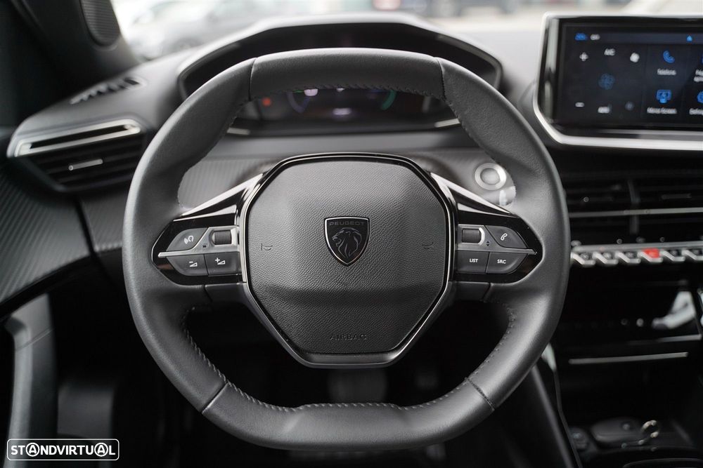 Peugeot e-2008 54 kWh Allure - 18
